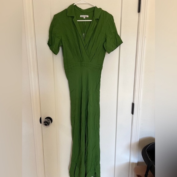 Green Women's Dress - Picture 1 of 7